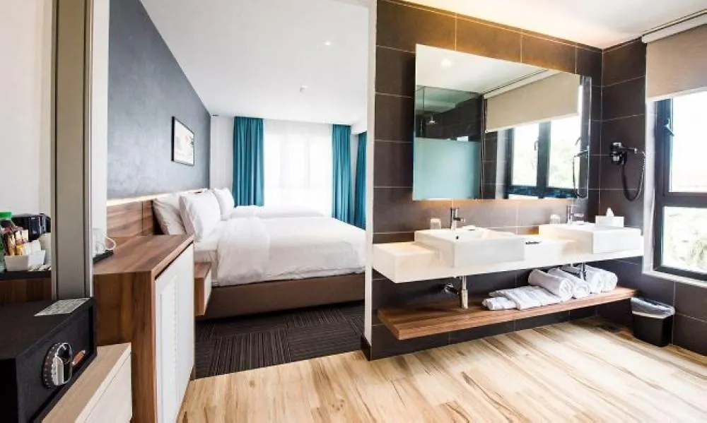 ***  Hotel The Smith House Pantai Cenang  Malesia